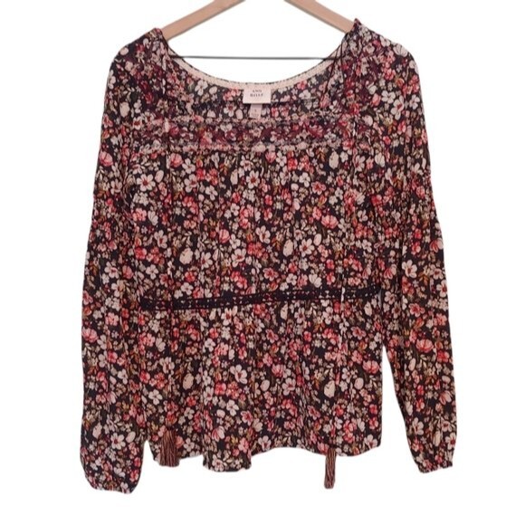Knox Rose Black Floral Embroidered Tiered Blouse Boho Peasant Size Small NWT - Picture 1 of 8